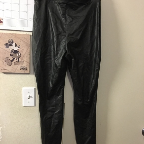 Bundle - Picture 4 of 5